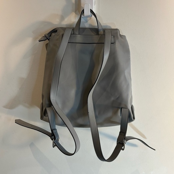 STEVE MADDEN Monogrammed SM vegan Leather Backpack Top Handle Bag Lined Grey - Picture 9 of 12